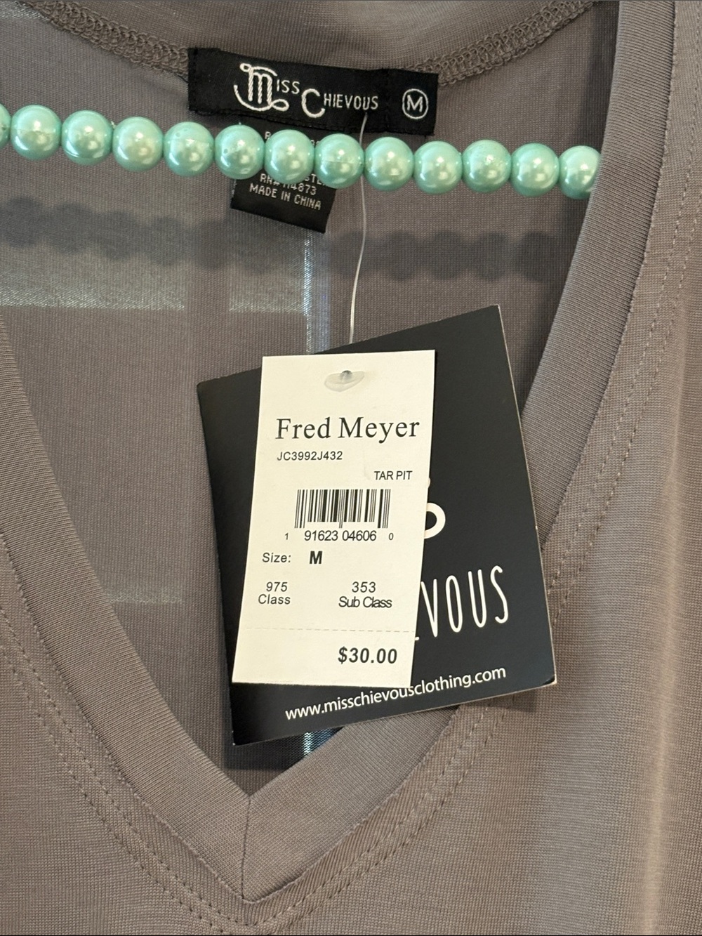 NWT Fred Meyer Miss Cheivous Gray Sz Medium Sleeveless Top With Tie - Picture 3 of 6
